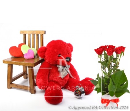 Bear and roses