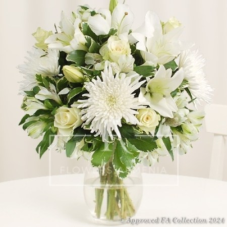 Bouquet of white flowers