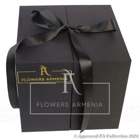 Sophisticated Roses in Elegant Box