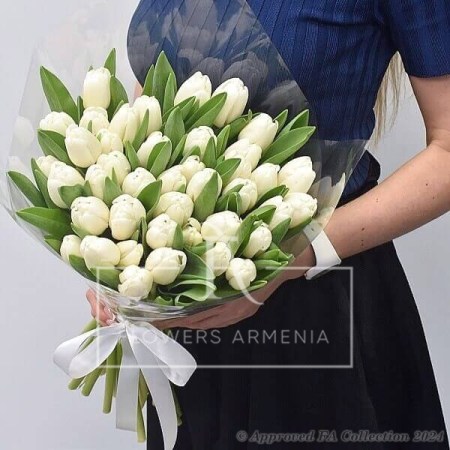 Bouquet of Satin White Tulips