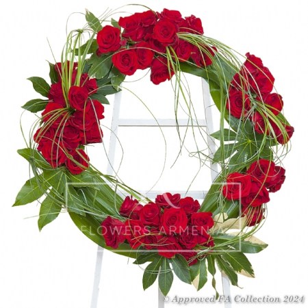 Classic Red Wreath