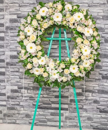 White Round Wreath