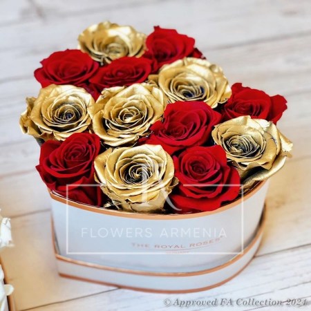 Red and Gold Roses Heart