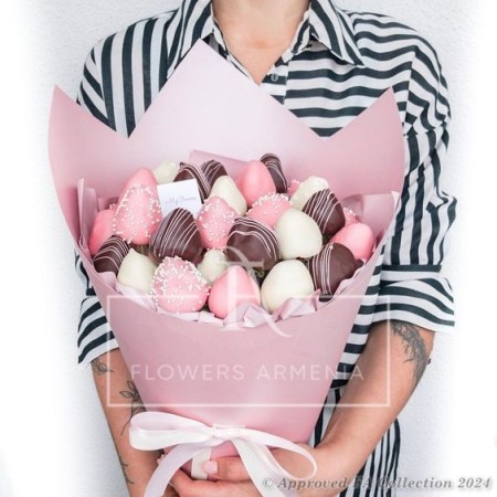 Chocolate Dipped Strawberries