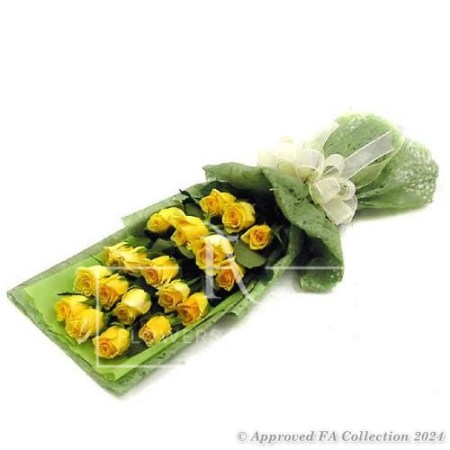 Bouquet of 19 Yellow Roses