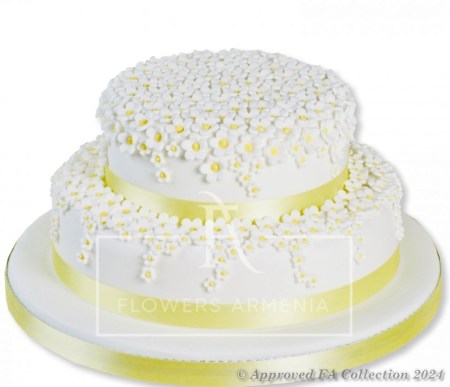 White Daisies Cake