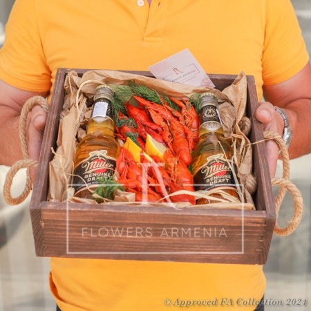 Lobster And Heineken Box