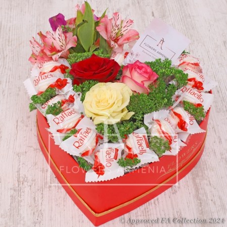 Flower Heart Box with Rafaellos