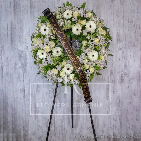 Eternal Embrace: A Circle of Remembrance