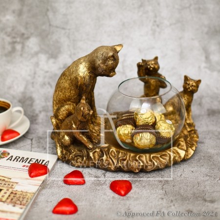 Curious Cats souvenir