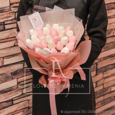 Chocolate Dipped Strawberries Bouquet
